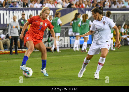 Lindsey Horan United States Soccer - Lindsey Horan of the US women's soccer team dribbles the ball as they defeat Portugal 4-0 during World Cup victory tour. Stock Photo