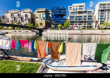 France, Rhone, Lyon, district of La Confluence in the south of the peninsula, first French quarter certified sustainable by the WWF Stock Photo