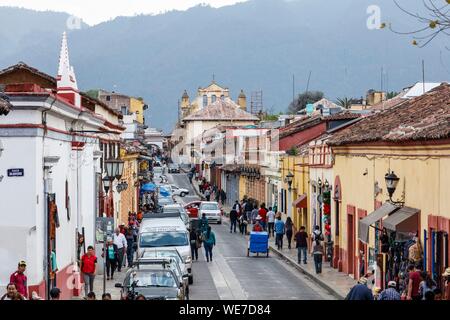 Mexico, Chiapas state, San Cristobal de las Casas, city street Stock Photo
