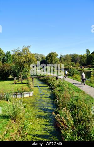 France, Somme, Amiens, the Hortillonnages are old marshes filled to create a mosaic of floating gardens surrounded by canals Stock Photo