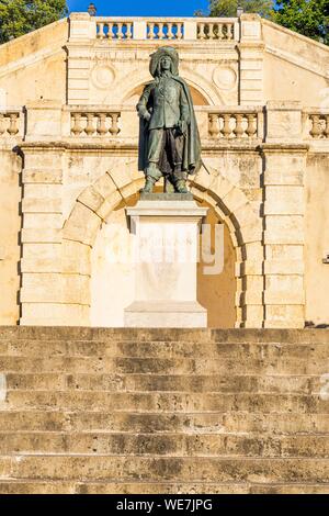 France, Gers, Auch, stop on El Camino de Santiago, D'Artagnan statue and the Escalier Monumental Stock Photo