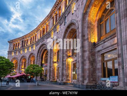 Armenia, Yerevan, Republic square, Marriott Armenia luxury hotel Stock Photo