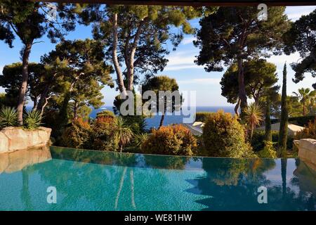 Gardens of the Grand-Hotel du Cap-Ferrat, Cap Ferrat, French Riviera Stock  Photo - Alamy