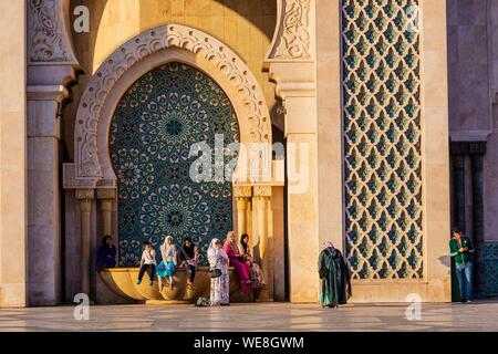 Morocco, Casablanca, fountain on the forecourt of the Hassan II mosque Stock Photo
