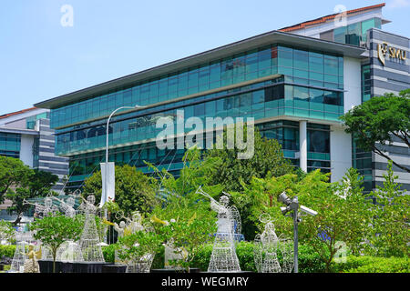 SINGAPORE -23 AUG 2019- View of the Singapore Management University (SMU), a business school funded by the national government of Singapore, home to m Stock Photo