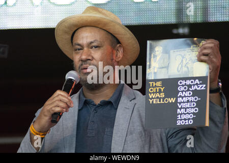 Chicago, IL, USA. 29th Aug, 2019. On, August 29, 2019, Mike Reed, drummer and curator of the book, ''The City Was Yellow'' a compilation of musical compositions from 1980-2010, performed with seven other musicians in honor of the 50th Year of the Chicago Jazz Institute. Credit: Karen I. Hirsch/ZUMA Wire/Alamy Live News Stock Photo