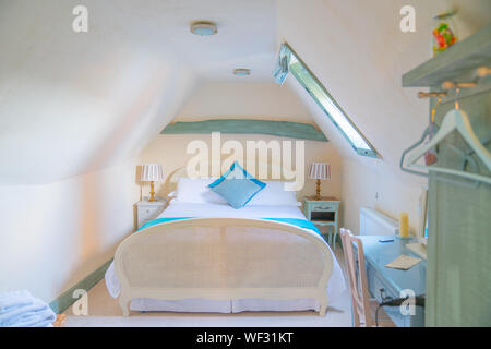 Sot tones stylish interior bedroom decor in The Tea House B & B, Rye United Kingdom Stock Photo
