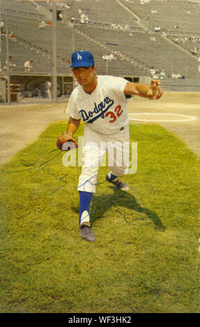 32 Sandy Koufax - Dodgers Legendary Hall of Fame Pitcher Soft Slim