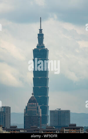 TAIPEI, TAIWAN - MAY 19, 2019: Landscape of Taipei 101 from beside of Taipei Songshan Airport in Taipei, Taiwan. Stock Photo