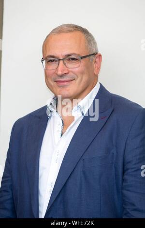 Michail Khodorkovsky poses at the photo call of 'Citizen K' during the 76th Venice Film Festival at Palazzo del Casino on the Lido in Venice, Italy, on 31 August 2019. | usage worldwide Stock Photo
