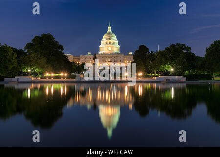 United States Capitol Building at night Stock Photo