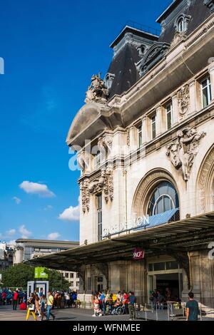 France, Paris, Gare de Lyon railway station, the square Stock Photo