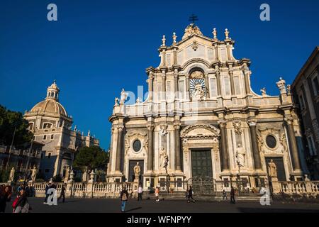 Italy, Sicily, Catane, Piazza del Duomo, Sant'Agata cathedral, of baroque style Stock Photo