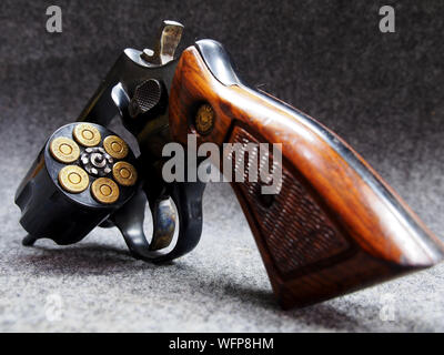 38 Special Revolver Stock Photo by ©sframe 20939601