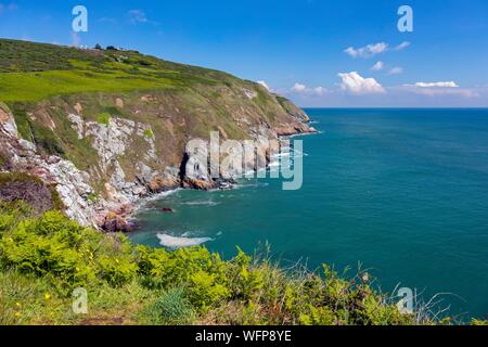 Ireland, Fingal County, Northern Dublin suburbs, Howth, cliff hiking trails Stock Photo