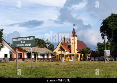 Indonesia, Sulawesi island, Toraja country, Tana Toraja, Rantepao area, Lempo, churchand city Stock Photo