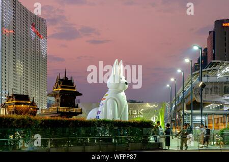 Thailand, Bangkok, Siam square, MBK shopping mall, Maja and Makrub, Khun Lolay artist matserpieces Stock Photo