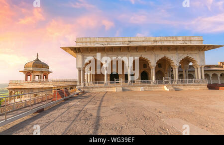 Agra Fort view of Diwan i khas known as the hall of public audience with Musamman Burj dome at sunrise. Agra Fort is a UNESCO World heritage site Stock Photo