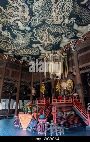 Twin Dragon Painting, ceiling paintings by artist Koizumi Junsaku, Hodo Hall, Kennin-ji, Kenninji Temple, Komatsucho, Kyoto, Japan Stock Photo