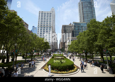 looking towards east washington street from wrigley square in millennium park chicago illinois united states of america Stock Photo