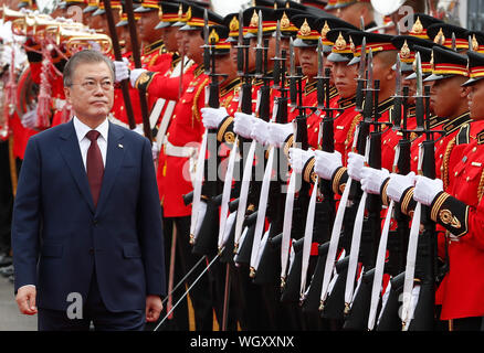 Bangkok, Thailand. 02nd Sep, 2019. South Korean President Moon Jae-in arrives for a welcoming ceremony at the Government House in Bangkok. Credit: SOPA Images Limited/Alamy Live News Stock Photo