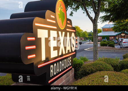 Texas Roadhouse restaurant in Snellville (Metro Atlanta), Georgia. (USA) Stock Photo