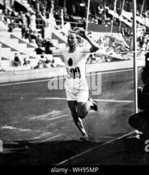 Hannes Kolehmainen (Finalnd)  winning  5,000 Metres at the  finish  at the Olympic Games  Stockholm 1912 Stock Photo