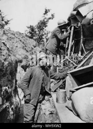 WW1: Italian soldiers wearing gas masks in front line trenches, Podgora Hill. Stock Photo