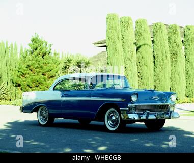 Transport road 1956. Chrysler New Yorker Deluxe Chevrolet Bel air Stock Photo