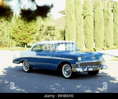 Transport road 1956. Chrysler New Yorker Deluxe Chevrolet Bel air Stock Photo