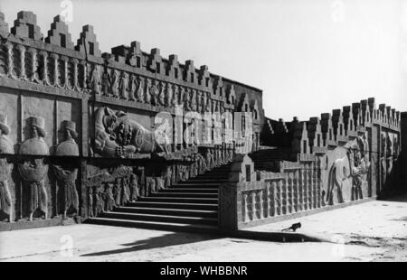 Apadana Palace , Persepolis : Ancient city of Persia , capital of the Persian Empire , founded by Darius . Near to modern Shiraz , Iran . . The Walls were tiled and decorated with pictures of lions , bulls , and flowers Stock Photo