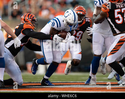 Tennessee Titans cornerback Roger McCreary (21) plays against the  Indianapolis Colts in the second half of an NFL football game Sunday, Oct.  23, 2022, in Nashville, Tenn. (AP Photo/Mark Humphrey Stock Photo - Alamy