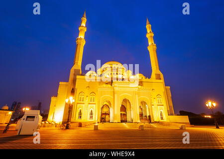 The Al Noor Mosque is a main mosque located on the Khaled lagoon at the Buhaira Corniche in Sharjah city, UAE Stock Photo