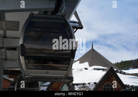 Chair Lift Gondola On Vail Mountain Resort In Colorado Stock Photo
