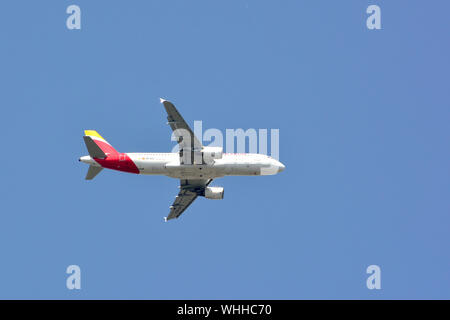 Iberia Airlines (is the flag carrier airline of Spain), Airbus A320-214 airplane Stock Photo