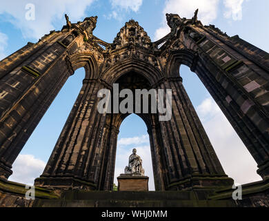 Victorian Gothic Sir Walter Scott monument, Princes Street, Edinburgh, Scotland, UK Stock Photo