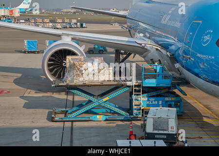 Aircraft Ground Handling Stock Photo