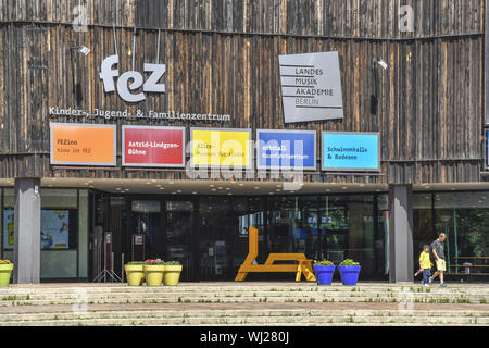 View, Outside, Outside, outside view, outside view, Berlin, Germany, FEZ, spare time and recreation centre, main building, main building, wood, wooden Stock Photo