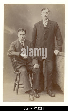 Men's fashion, 1914 Stock Photo - Alamy