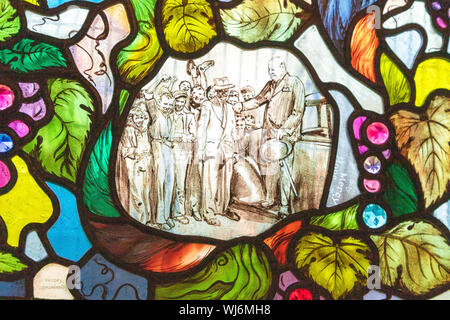 Small detail of the CHURCHILL MEMORIAL WINDOW, by Emma Blount in St Martin’s Church, Bladon, Woodstock, England, United Kingdom. Stock Photo