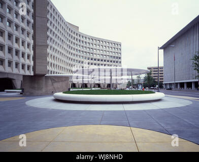 HUD Plaza outside the headquarters building of the US Department of Housing and Urban Development, Washington, D.C Stock Photo