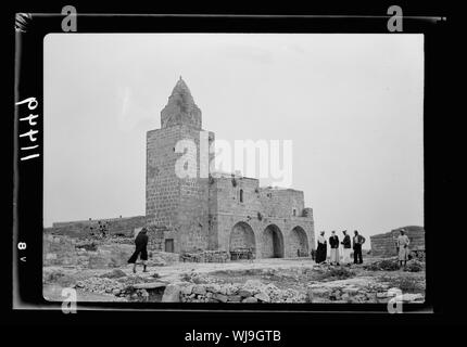 Halhul village at kilometer 30 on Hebron road. Neby Yunis shrine, close up Stock Photo