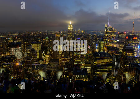 USA, New York City, Manhattan Skyline with view to Empire State Building from observing deck of Rockefeller Center, top of the rock Stock Photo