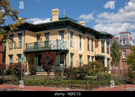 Historic Victorian architecture at LeDroit Park, a neighborhood in NW, Washington, D.C Stock Photo