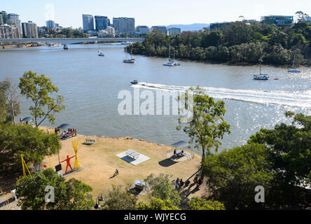 View of the Brisbane River at Kangaroo Point Cliffs, Brisbane, Queensland, QLD, Australia Stock Photo