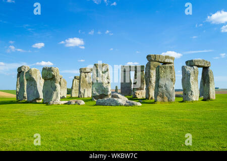 Stonehenge stone circle stonehenge near Amesbury Wiltshire england uk gb Europe