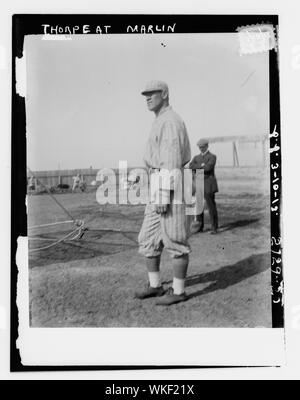 Thorpe – Jim Thorpe in New York giants baseball uniform, Carlisle Indian  School