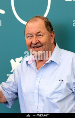 Italy, Lido di Venezia, September 3, 2019 : Swedish director Roy Andersson, poses during a photocall for the movie 'Om det oandliga' (About endlessnes Stock Photo