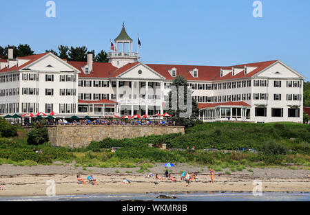 The Colony Hotel with beach.Kennebunkport.Maine.USA Stock Photo - Alamy