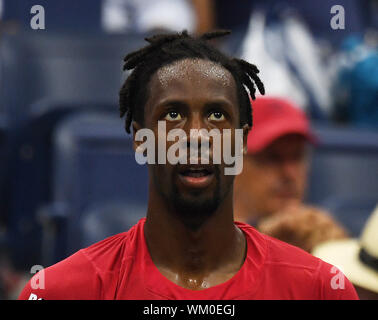 Flushing Meadows New York US Open Tennis Day 10 04/09/2019 An exhausted Gael Monfils (FRA) as he loses  quarter final match in fifth set tiebreak Photo Roger Parker International Sports Fotos Ltd/Alamy Live News Stock Photo